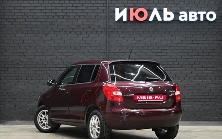 Skoda Fabia II, 2011 год, 655 000 рублей, 5 фотография