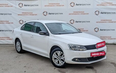 Volkswagen Jetta VI, 2014 год, 1 195 000 рублей, 3 фотография