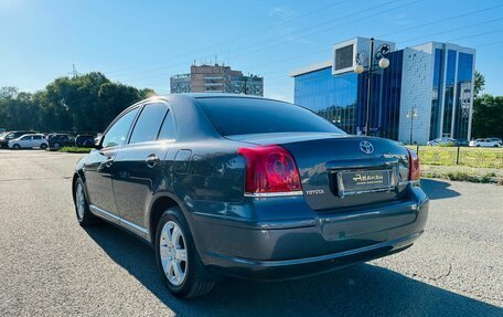 Toyota Avensis III рестайлинг, 2005 год, 999 999 рублей, 8 фотография