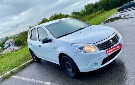 Renault Sandero I, 2014 год, 520 000 рублей, 2 фотография