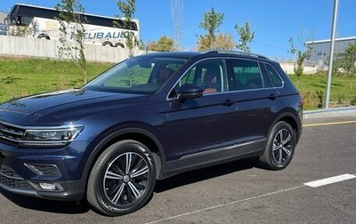 Volkswagen Tiguan II, 2018 год, 2 600 000 рублей, 1 фотография