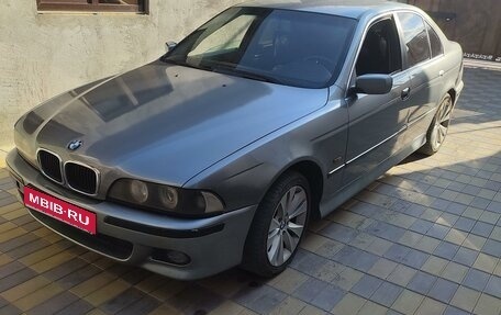 BMW 5 серия, 1998 год, 600 000 рублей, 1 фотография