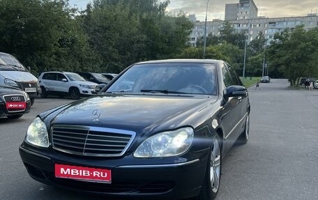 Mercedes-Benz S-Класс, 2002 год, 815 000 рублей, 1 фотография