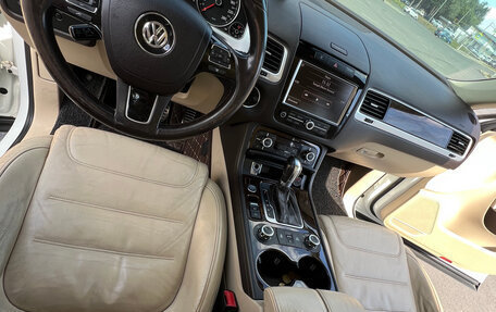 Volkswagen Touareg III, 2012 год, 2 530 000 рублей, 7 фотография