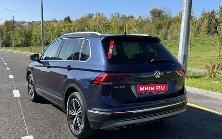 Volkswagen Tiguan II, 2018 год, 2 600 000 рублей, 7 фотография