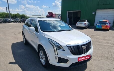 Cadillac XT5 I рестайлинг, 2020 год, 2 900 000 рублей, 2 фотография