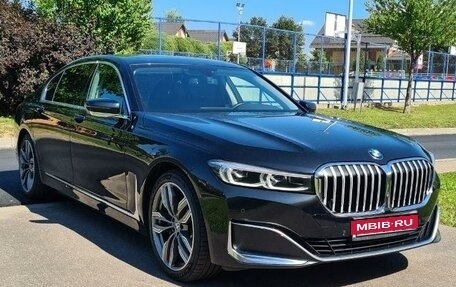 BMW 7 серия, 2019 год, 6 400 000 рублей, 1 фотография