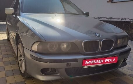 BMW 5 серия, 1998 год, 600 000 рублей, 3 фотография