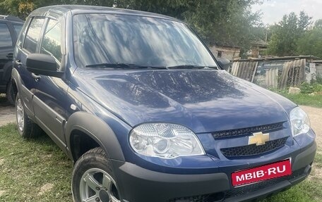 Chevrolet Niva I рестайлинг, 2019 год, 960 000 рублей, 1 фотография