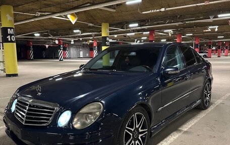 Mercedes-Benz E-Класс, 2003 год, 920 000 рублей, 1 фотография