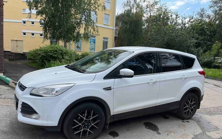 Ford Kuga III, 2015 год, 1 600 000 рублей, 2 фотография