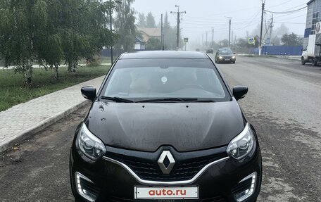 Renault Kaptur I рестайлинг, 2017 год, 1 580 000 рублей, 1 фотография