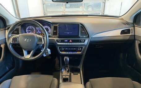 Hyundai Sonata VII, 2019 год, 2 349 000 рублей, 9 фотография