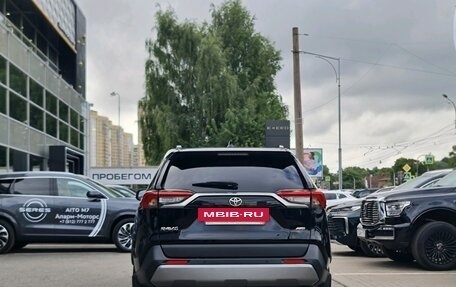 Toyota RAV4, 2021 год, 3 399 000 рублей, 5 фотография