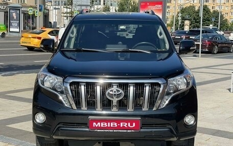 Toyota Land Cruiser Prado 150 рестайлинг 2, 2015 год, 4 200 000 рублей, 1 фотография