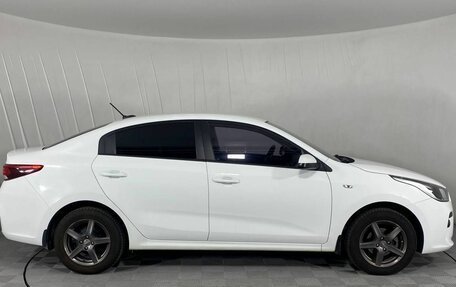 KIA Rio IV, 2018 год, 1 430 000 рублей, 4 фотография