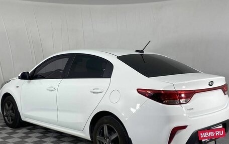 KIA Rio IV, 2018 год, 1 430 000 рублей, 7 фотография