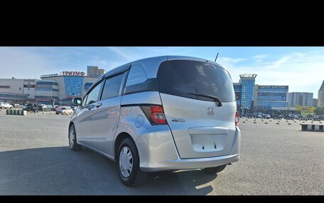 Honda Freed I, 2010 год, 1 220 000 рублей, 20 фотография