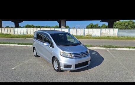 Honda Freed I, 2010 год, 1 220 000 рублей, 23 фотография