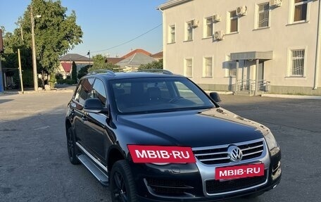 Volkswagen Touareg III, 2008 год, 1 150 000 рублей, 2 фотография