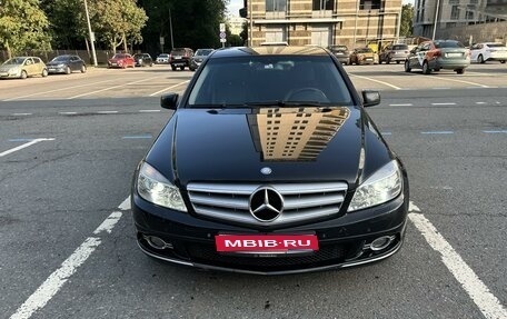 Mercedes-Benz C-Класс, 2008 год, 1 010 000 рублей, 1 фотография