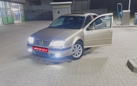 Volkswagen Bora, 2001 год, 500 000 рублей, 1 фотография