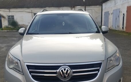 Volkswagen Tiguan I, 2010 год, 1 030 000 рублей, 1 фотография