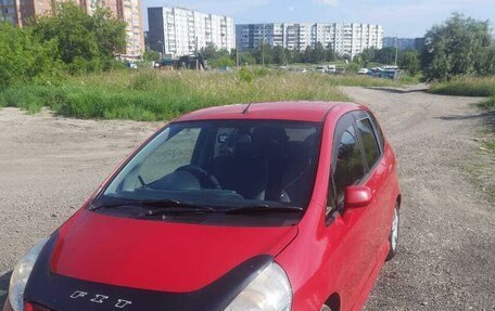 Honda Fit III, 2002 год, 520 000 рублей, 1 фотография