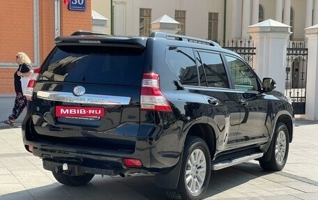 Toyota Land Cruiser Prado 150 рестайлинг 2, 2015 год, 4 200 000 рублей, 6 фотография