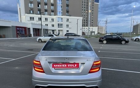 Mercedes-Benz C-Класс, 2011 год, 1 800 000 рублей, 6 фотография