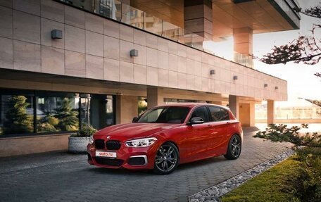 BMW 1 серия, 2017 год, 4 450 000 рублей, 2 фотография