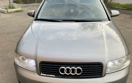 Audi A4, 2003 год, 400 000 рублей, 2 фотография