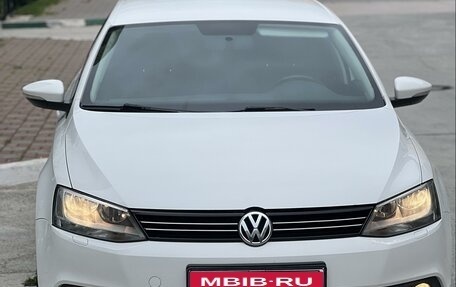 Volkswagen Jetta VI, 2014 год, 1 450 000 рублей, 3 фотография