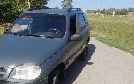 Chevrolet Niva I рестайлинг, 2006 год, 430 000 рублей, 1 фотография