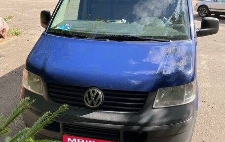 Volkswagen Transporter T5 рестайлинг, 2008 год, 1 750 000 рублей, 1 фотография