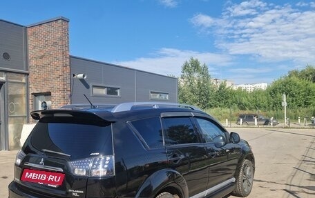 Mitsubishi Outlander III рестайлинг 3, 2007 год, 1 550 000 рублей, 2 фотография