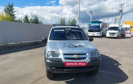 Chevrolet Niva I рестайлинг, 2006 год, 330 000 рублей, 2 фотография