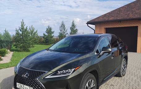 Lexus RX IV рестайлинг, 2020 год, 6 500 000 рублей, 1 фотография