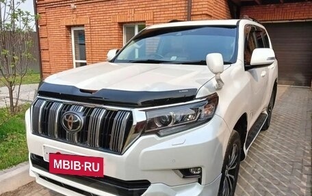 Toyota Land Cruiser Prado 150 рестайлинг 2, 2020 год, 4 750 000 рублей, 2 фотография