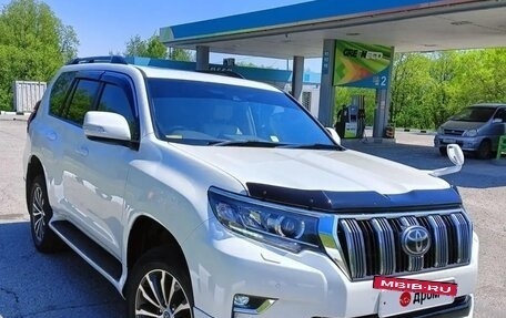 Toyota Land Cruiser Prado 150 рестайлинг 2, 2020 год, 4 750 000 рублей, 4 фотография