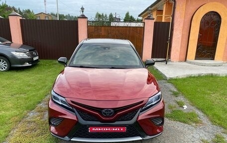 Toyota Camry, 2018 год, 2 980 000 рублей, 1 фотография