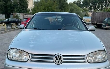 Volkswagen Golf IV, 2001 год, 300 000 рублей, 1 фотография