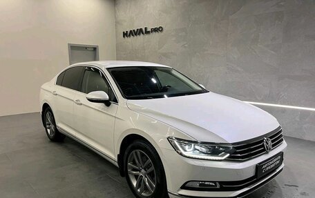 Volkswagen Passat B8 рестайлинг, 2019 год, 2 699 000 рублей, 4 фотография