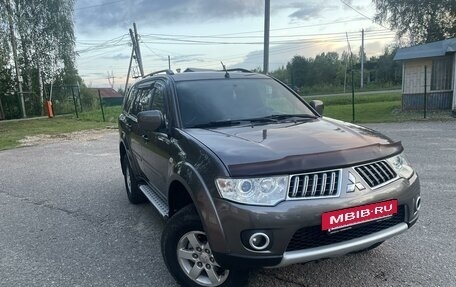 Mitsubishi Pajero Sport II рестайлинг, 2012 год, 1 830 000 рублей, 2 фотография