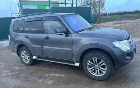 Mitsubishi Pajero IV, 2012 год, 2 420 000 рублей, 3 фотография