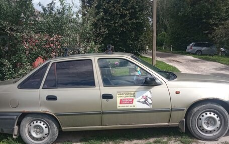 Daewoo Nexia I рестайлинг, 2006 год, 100 000 рублей, 3 фотография