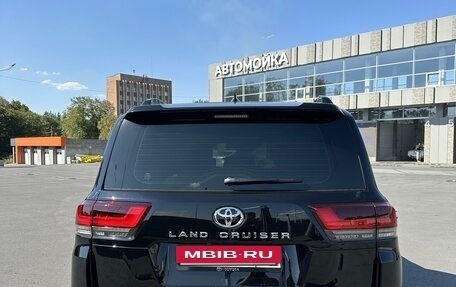 Toyota Land Cruiser, 2022 год, 12 500 000 рублей, 4 фотография