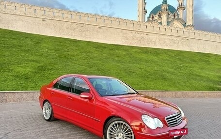 Mercedes-Benz C-Класс, 2005 год, 1 299 900 рублей, 5 фотография