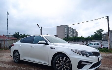 KIA K5, 2019 год, 1 860 000 рублей, 2 фотография