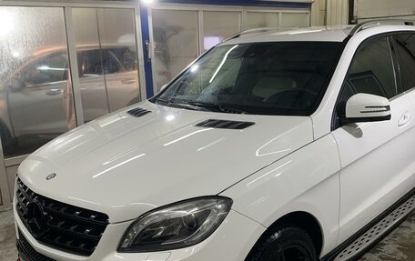 Mercedes-Benz M-Класс, 2014 год, 3 200 000 рублей, 1 фотография